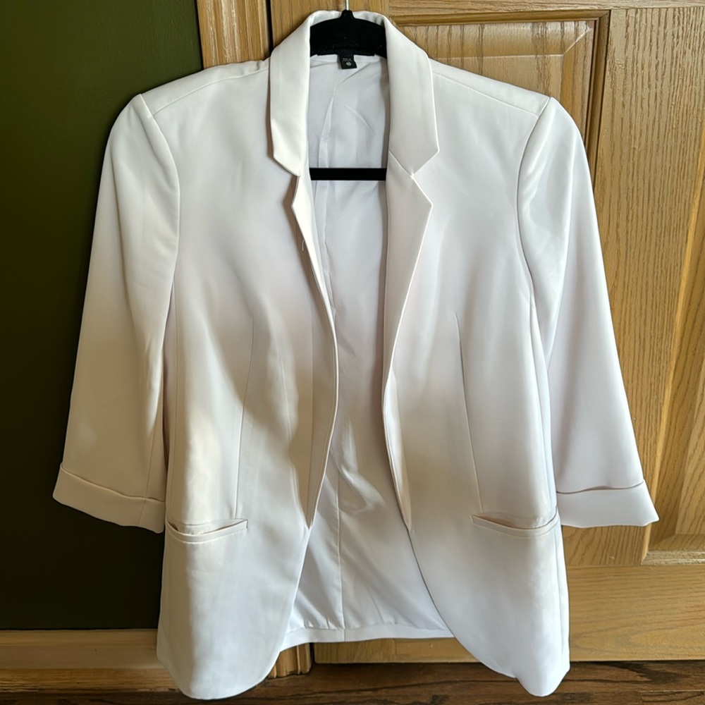 Express White Lightweight Twill Boyfriend Blazer